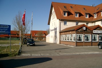 Wohnmobilstellplatz: Wirtshaus Sauer - Hotel & Wirtshaus Sauer