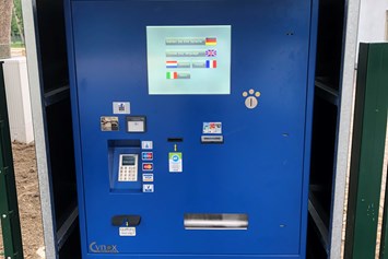 Wohnmobilstellplatz: Kassenautomat 24 Stunden am Tag verfügbar - Wohnmobilstellplatz-Günzburg