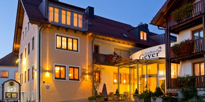 Reisemobilstellplatz - Art des Stellplatz: bei Hotel - Oberbayern - Beschreibungstext für das Bild - Landhotel Geyer