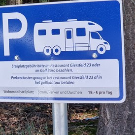 Wohnmobilstellplatz: Parkplatz = Stellplatz - Giersfeld 23