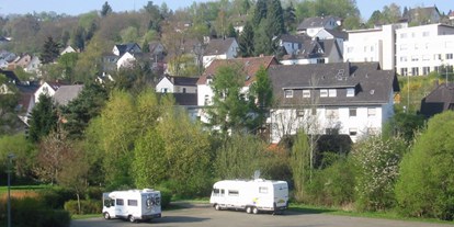 Motorhome parking space - WLAN: teilweise vorhanden - Hesse - Stellplatz im Brühl