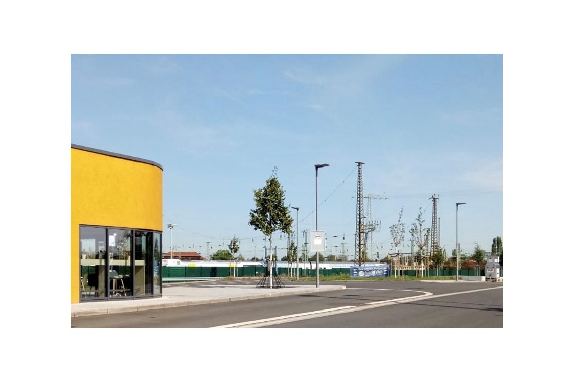 Wohnmobilstellplatz: Park- und Stellplatz - Stellplatz Parken am Goldstück Leipzig
