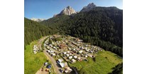 Reisemobilstellplatz - Campingplatz - Stellplatz im Camping Vidor Family & Wellness Resort