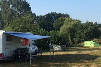 Wohnmobilstellplatz: Camping de Rozenhorst