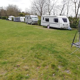 Wohnmobilstellplatz: Deel van de camping. - Camping de Nieuwe Drenck
