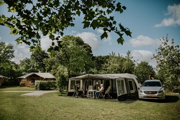 Wohnmobilstellplatz: Camping Si-Es-An