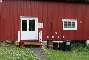 Wohnmobilstellplatz: Sanitärgebäude - Velfjord Camping & Hytter