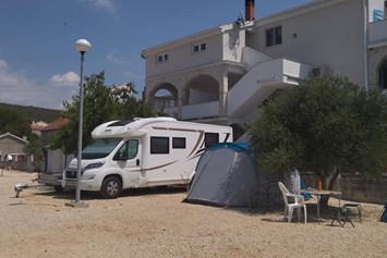 Wohnmobilstellplatz: Camping Sukošan Beach