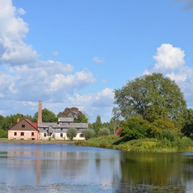 Wohnmobilstellplatz: Mühle mit See - Mill of Zasa