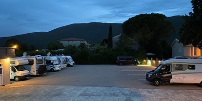 Motorhome parking space - Adria - Camper Stop XL