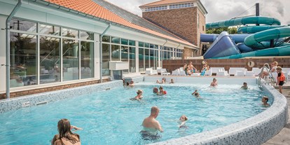Reisemobilstellplatz - Swimmingpool - Niederlande - Freibad im Ferienpark De Krim - Vakantiepark de Krim