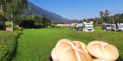 Reisemobilstellplatz - Stromanschluss - Alpen - Camperplatz Nampolach