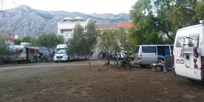 Reisemobilstellplatz - Art des Stellplatz: bei Gewässer - Dalmatien - Campingplatz - Stellplatz Camping App. Trstenica Orebic