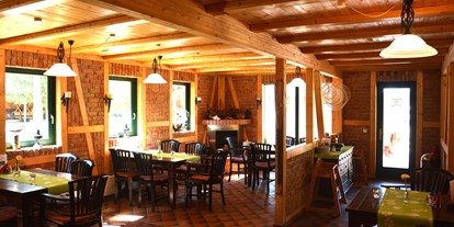 Reisemobilstellplatz - Malchow - In unserer Gaststätte versorgen wir Sie mit leckerem Frühstück oder herzhaften Speisen! - Wohnmobilpark Naturcamping Malchow am Plauer See