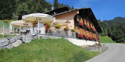 Reisemobilstellplatz - Umgebungsschwerpunkt: Berg - Alpenregion Bludenz - Stellplatz Düns