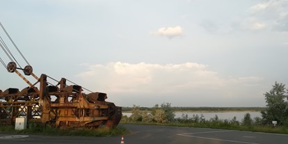 Reisemobilstellplatz - Sachsen-Anhalt - FERROPOLIS - Camping unter Baggern