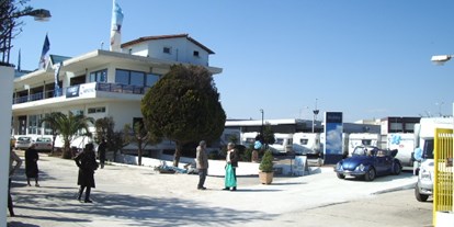 Reisemobilstellplatz - Perea - Unser Shop und Buro fur Verwaltung und Zubehoer  - Camper Stop & Service Station Thessaloniki Zampetas