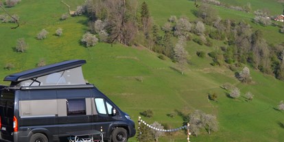 Reisemobilstellplatz - Wohnwagen erlaubt - Schweiz - mitten in der Natur ( Stellplatz ) - HaselHof