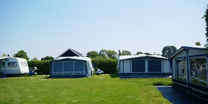 Motorhome parking space - Zeeland - Camping Linda