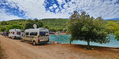 Reisemobilstellplatz - WLAN: teilweise vorhanden - Dalmatien - Camping Mlaska