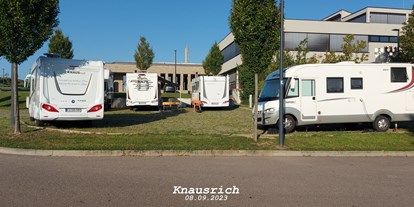Motorhome parking space - Öhringen - Wohnmobil-Stellplatz am »Weinschatzkeller«