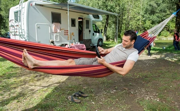 Anche gli appassionati di camper vogliono essere “connessi” durante le vacanze - stellplatz.info