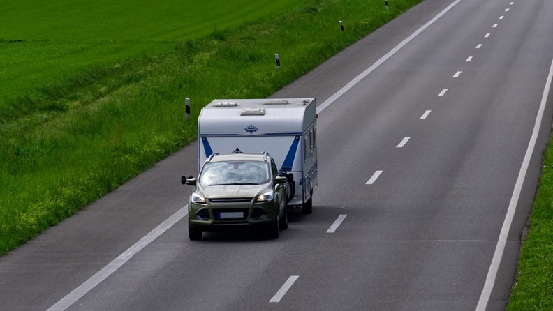 Traveling with a trailer - what should you pay attention to when driving a trailer? - stellplatz.info