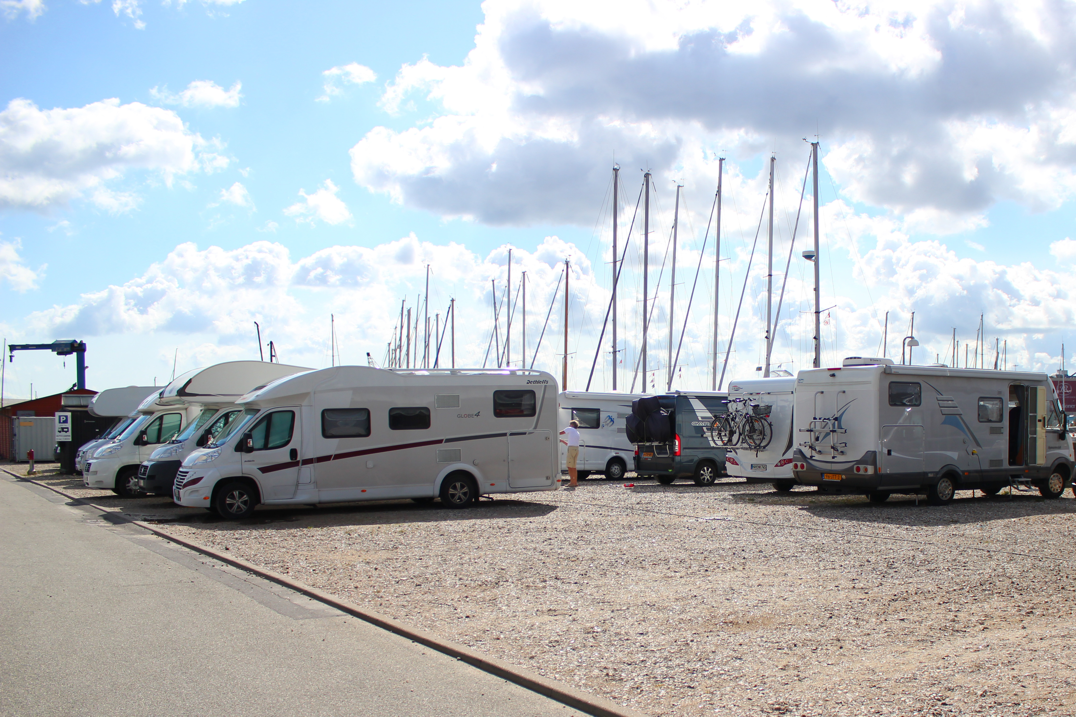 Camperbezitters: bedriegers of eerlijke vakantiegangers? - stellplatz.info