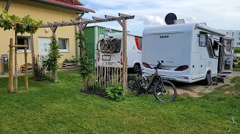 Parcheggio camper presso Weingut Groß