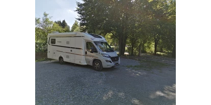 Place de parking pour camping-car - Frischwasserversorgung - Ellhofen - Forellenbauer Schneider