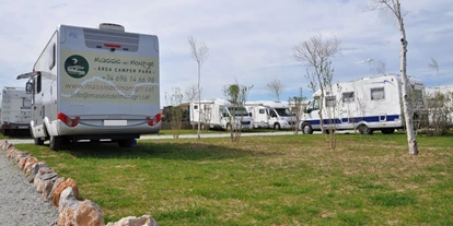 Motorhome parking space - Cadaqués - Area Massis del Montgri - Camper Park VIP - Area Massis del Montgri - Camper Park