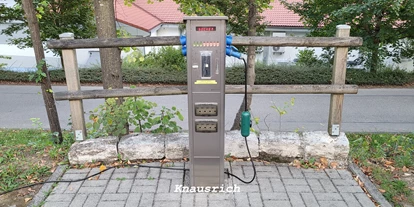Parkeerplaats voor camper - öffentliche Verkehrsmittel - Rielasingen-Worblingen - Wohnmobilstellplatz Lottstetten