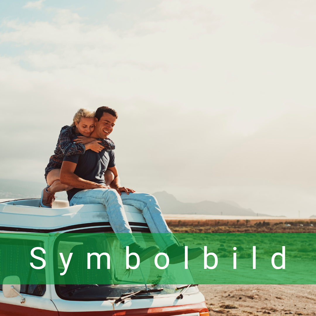 Wohnmobilstellplatz - Symbolbild - Camping, Stellplatz, Van-Life - Area Camper Croce Rossa