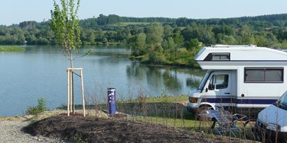 Reisemobilstellplatz - Bademöglichkeit für Hunde - Region Schwaben - Wohnmobilplatz an den Zielfinger Seen