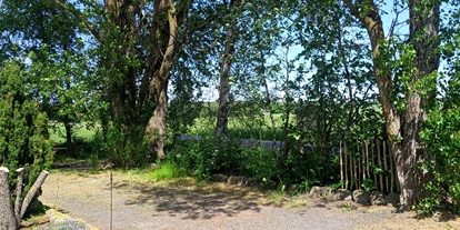 Parkeerplaats voor camper - Bornholm - Der Stellplatz - ländlicher Stellplatz nähe Aakirkeby