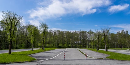 Posto auto camper - Umgebungsschwerpunkt: am Land - Fürsteneck - Wohnmobilstellplatz "An der Großen Ohe"
