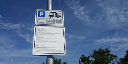 Place de parking pour camping-car - Wohnwagen erlaubt - Ljubljana - Šmartno - Raststätte für Wohnmobile Kranj 