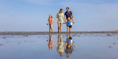 Motorhome parking space - Umgebungsschwerpunkt: Meer - Nordsee-Elbe-Weser - Regenbogen Tossens