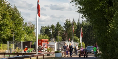 Place de parking pour camping-car - Nørre Snede - DCU-Camping Silkeborg - Hesselhus