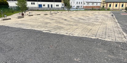 Motorhome parking space - Art des Stellplatz: eigenständiger Stellplatz - Schönheide - Stellplatz Georgi Aue-Am Mulderadweg