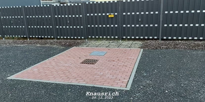 Plaza de aparcamiento para autocaravanas - Wintercamping - Zwickau - Stellplatz Georgi Aue-Am Mulderadweg