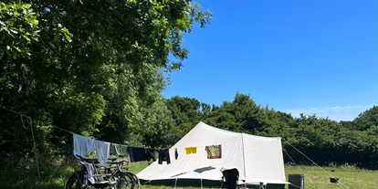 Reisemobilstellplatz - Entsorgung Toilettenkassette - Iden (Südostengland) - Star Field Camping & Glamping