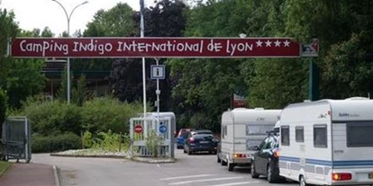 Reisemobilstellplatz - öffentliche Verkehrsmittel - Trévoux - Stellplatz Indigo Lyon - Stellplatz Indigo Lyon