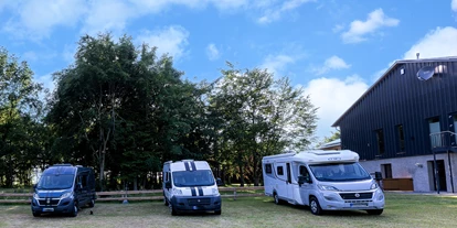 Place de parking pour camping-car - Hunde erlaubt: keine Hunde - Nordsee - Wohnmobilstellplatz Heidehof