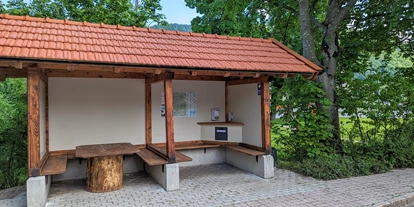 Reisemobilstellplatz - Sauna - Traunstein (Landkreis Traunstein) - UNterstand mit Anmeldung - Wohnmobilstellplatz Ruhpolding