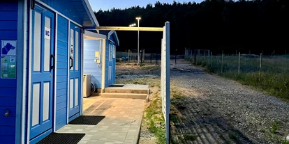 Parkeerplaats voor camper - Hunde erlaubt: Hunde erlaubt - Altwarp - Obóz Karnocice