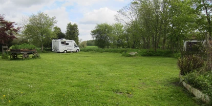 Place de parking pour camping-car - Hunde erlaubt: Hunde teilweise - Sydals - Resthof Dollerup