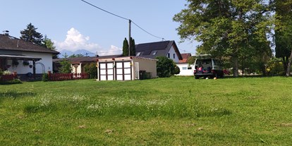 Reisemobilstellplatz - Kleinedling (St. Andrä, Wolfsberg) - Wiese, Stellplatz - Landhaus Noreia's Wiese nahe Klopeiner See