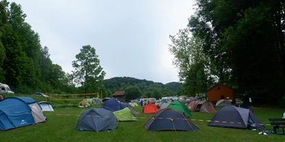 Parkeerplaats voor camper - Pottenstein (Landkreis Bayreuth) - Naturbad Königstein