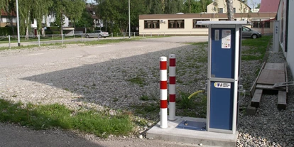 Reisemobilstellplatz - Art des Stellplatz: eigenständiger Stellplatz - Pischertshofen - Wohnmobilstellplatz an der Sportanlage der TSG 1885